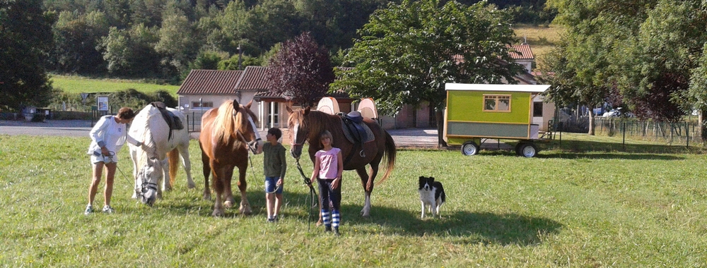 Hébergement en roulotte sur place en Dordogne